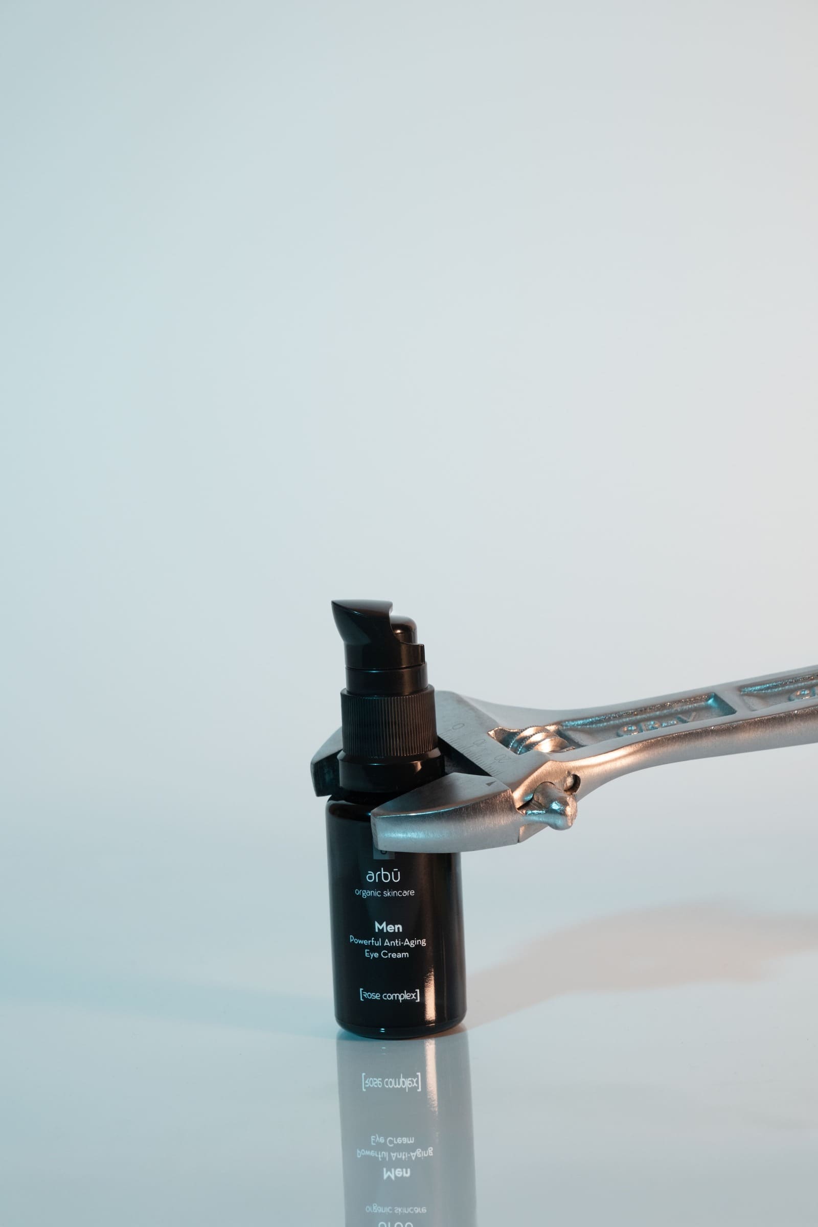 Men Powerful Anti-Aging Eye Cream